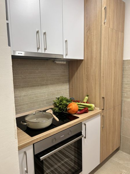 1db27548-acec-4129-bf14-7541983cea1f.jpg
