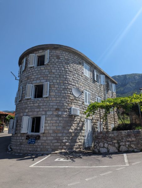 Prodaja - Kuća Budva, Blizikuće