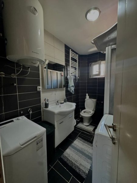 709b0fab-7f70-4ef7-bc64-562750c0e25a.jpg
