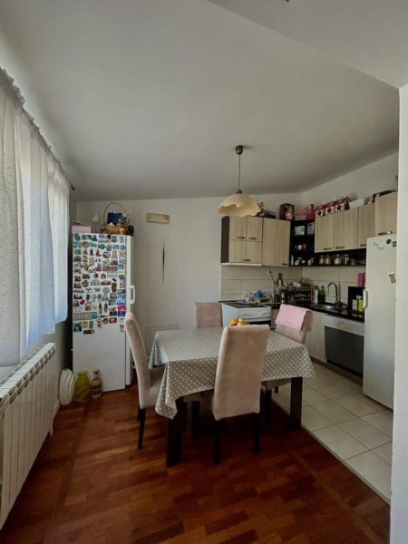 a5459da3-9ea8-4982-a16d-ede005981274.jpg