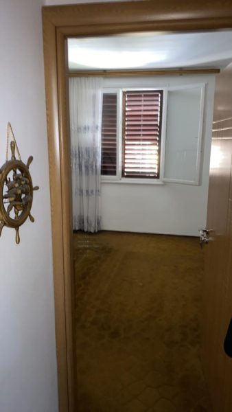 a89ef421-6cf5-4a2f-9ce7-71144f70d437.jpg