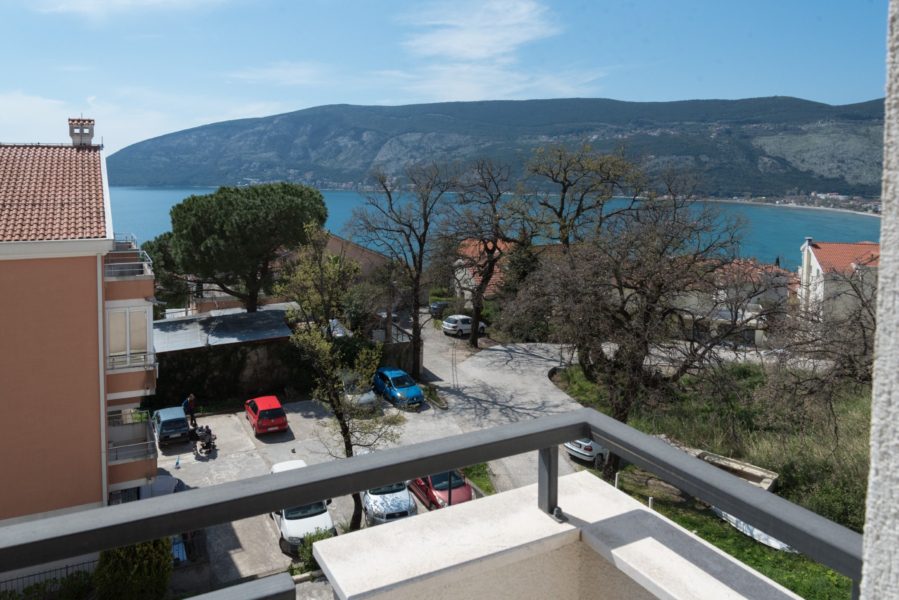 Prodaja - Stan Herceg Novi, Topla