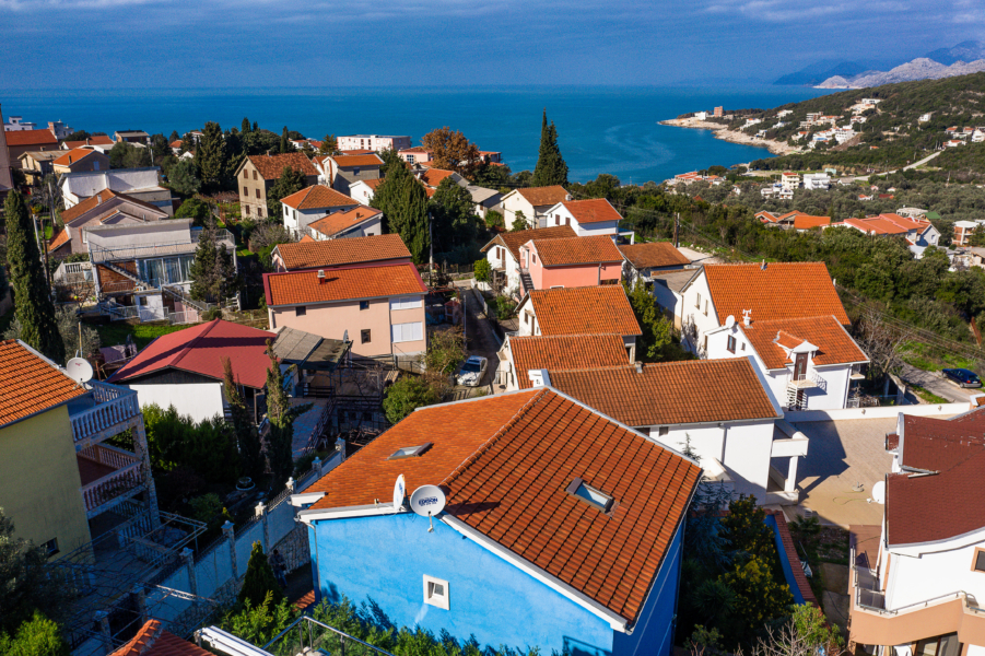 Prodaja - Kuća Bar, Kunje